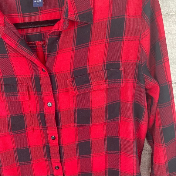 Gap Button Down Buffalo Plaid Shirt Red & Black - Picture 4 of 8